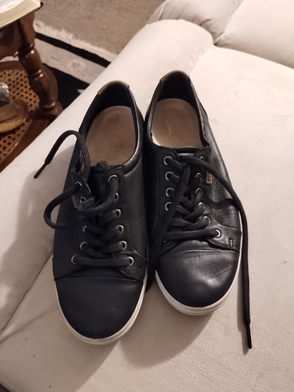Ecco Black Leather Lace-Up Sneakers